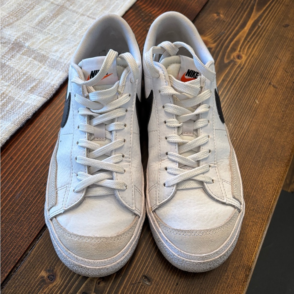 Nike Blazers White Sneakers
